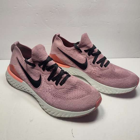 Nike Epic React Flyknit Plum Dust Size 10 Athletic Running Shoes